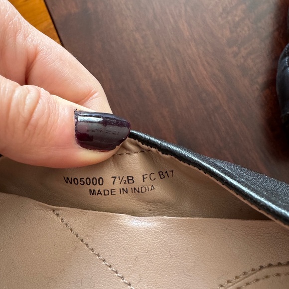 Cole Haan black ballet leather flats new without tags - Picture 3 of 8